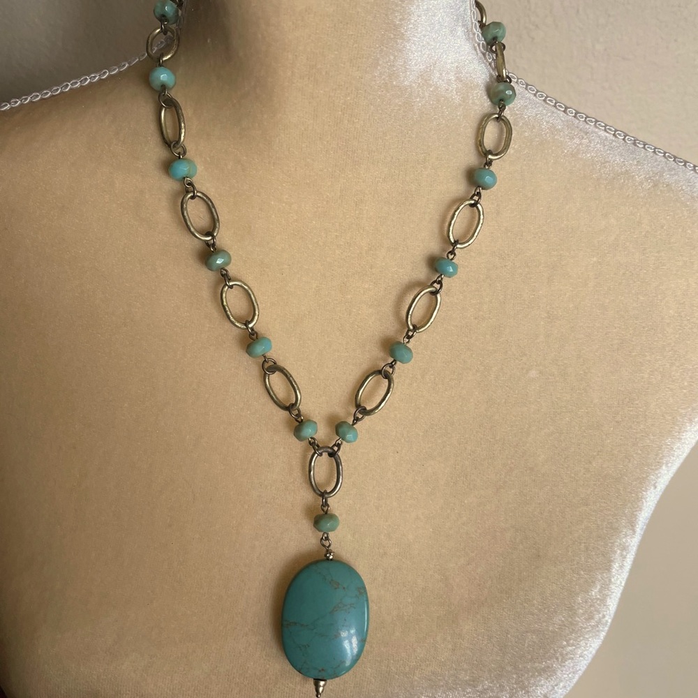 Lia Sophia necklace